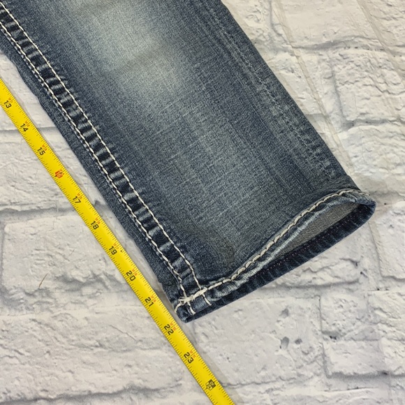 Vigoss The Chelsea Capri jeans. Size 5-6   Sequins & sparkle studs with stretch - Picture 11 of 12